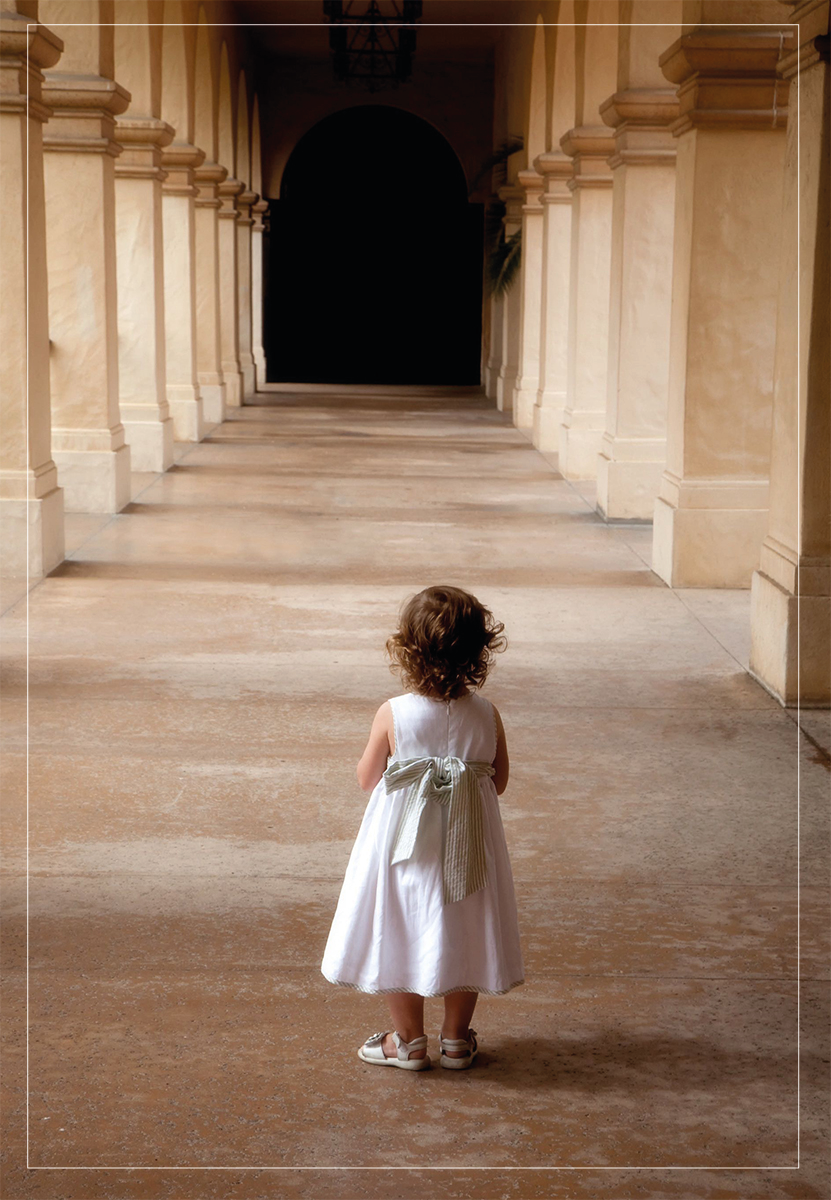 Baby photography by Luci Dumas, Master Photographer Baby photography by Luci Dumas, Master Photographer